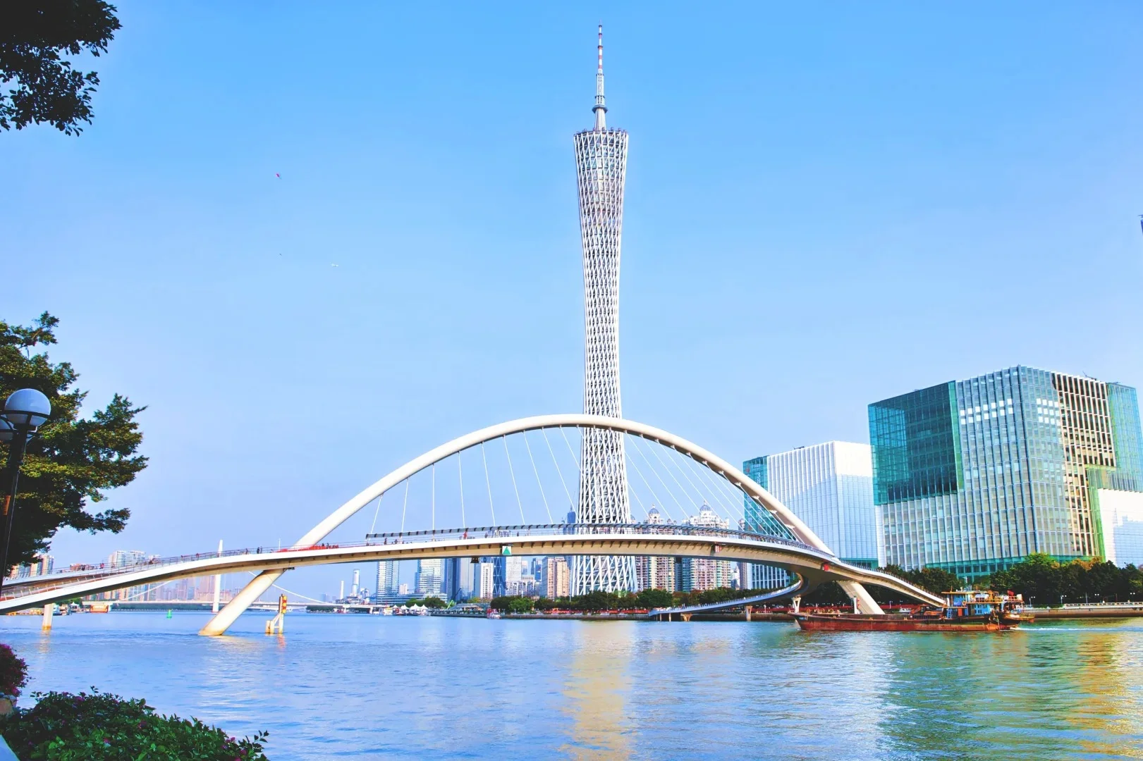 Canton Tower and Haixinsha from a Pearl River cruise