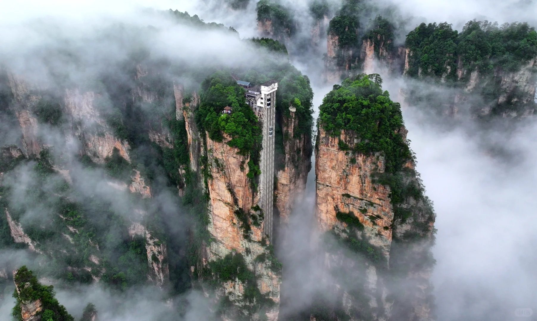 Bailong Elevator