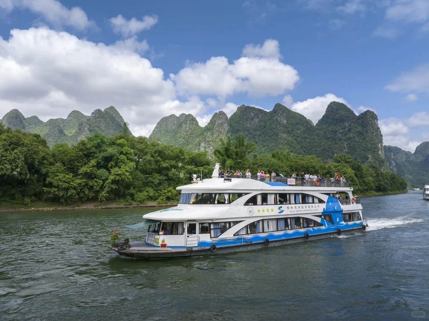 Li River cruise boat on the water near Guilin